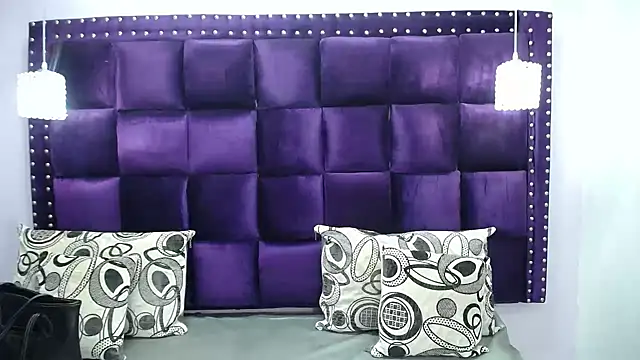 CrushOnMe  online show from 02-01-25, 12:26