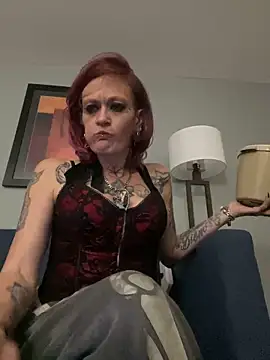 renegade vyxxen online show from 02-11-25, 08:48