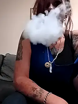 renegade vyxxen online show from 12-05-25, 07:50