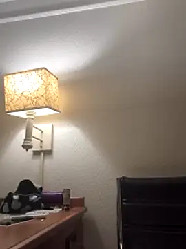 renegade vyxxen online show from 03-31-26, 09:43