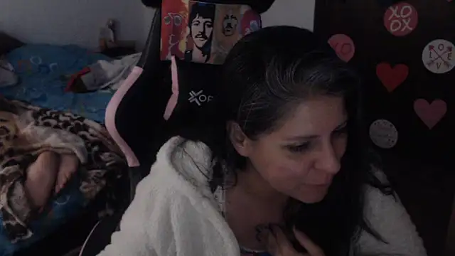 Snapshot of LucifernandaSw chatting on 02-21-26, 12:39 LucifernandaSw online show from 02-21-26, 12:39