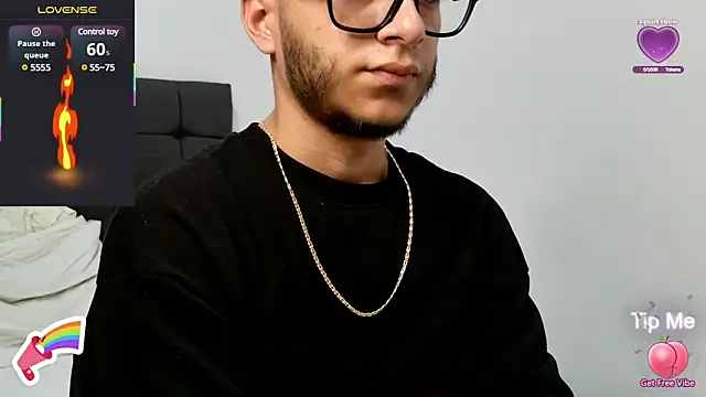 Snapshot of alejdrip chatting on 03-14-25, 10:27 alejdrip online show from 03-14-25, 10:27