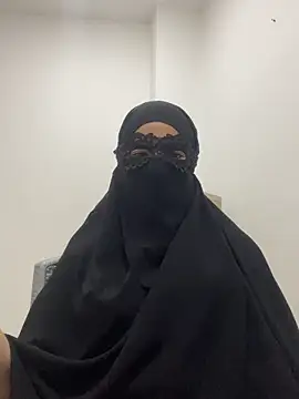 Snapshot of Hijabi_HotGirls chatting on 02-20-25, 07:52 Hijabi HotGirls online show from 02-20-25, 07:52