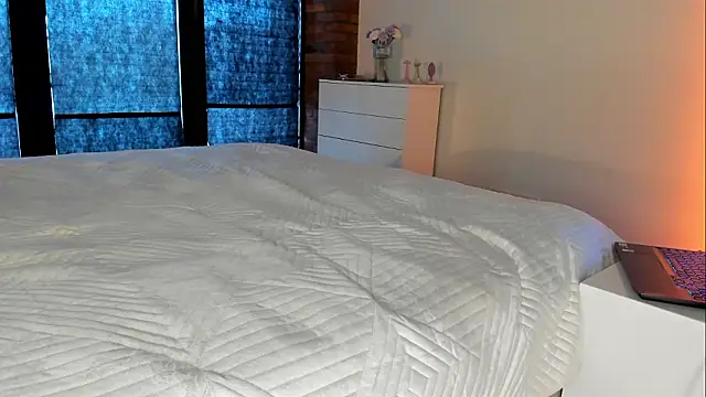 Rachel Rey online show from 02-26-26, 09:19