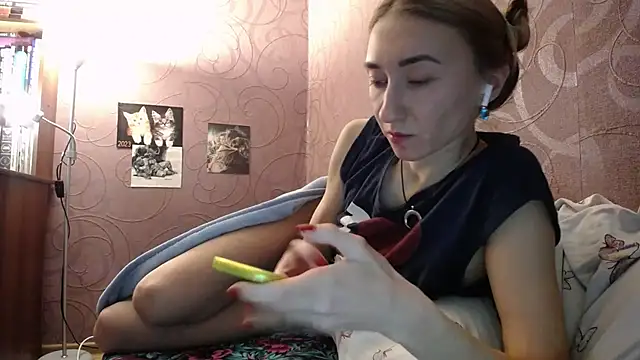 Fire  Foxx online show from 12-03-24, 10:50