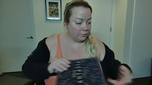 Beauty4AGent online show from 10-02-25, 01:56