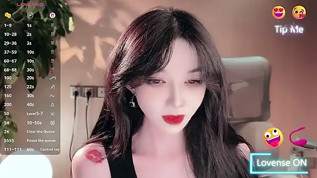 Snapshot of vyizh- chatting on 07-20-26, 10:39 vyizh- online show from 07-20-26, 10:39