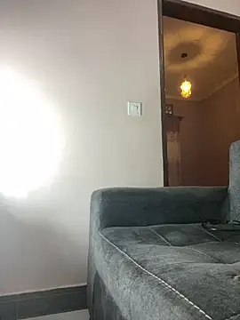 Snapshot of Dellah26 chatting on 02-12-25, 04:33 Dellah26 online show from 02-12-25, 04:33