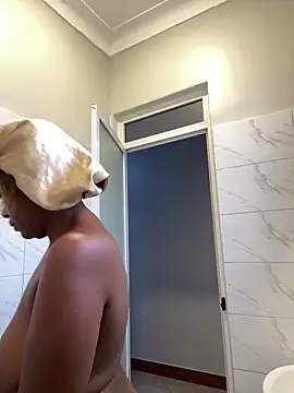 Snapshot of Dellah26 chatting on 10-23-25, 07:07 Dellah26 online show from 10-23-25, 07:07