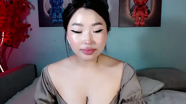 Snapshot of ichiben chatting on 01-23-25, 05:10 ichiben online show from 01-23-25, 05:10