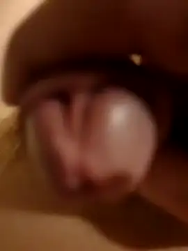 Snapshot of Spritzer773 chatting on 01-09-25, 05:11 Spritzer773 online show from 01-09-25, 05:11