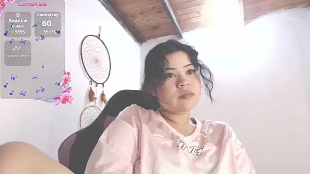 Amara18  online show from 11-15-25, 09:17