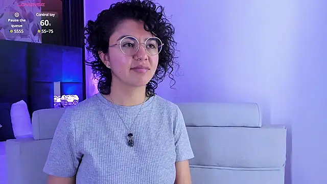 Snapshot of Amareto_ chatting on 01-16-25, 04:39 Amareto online show from 01-16-25, 04:39