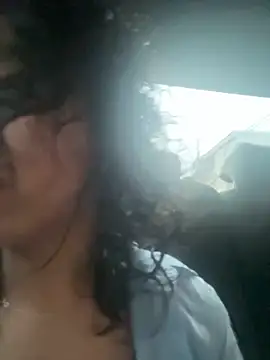 Snapshot of Amareto_ chatting on 11-03-25, 11:00 Amareto online show from 11-03-25, 11:00