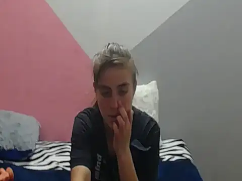 Merily streep online show from 11-20-25, 07:46