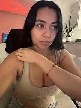 PetitLumiere online show from 04-04-26, 04:00