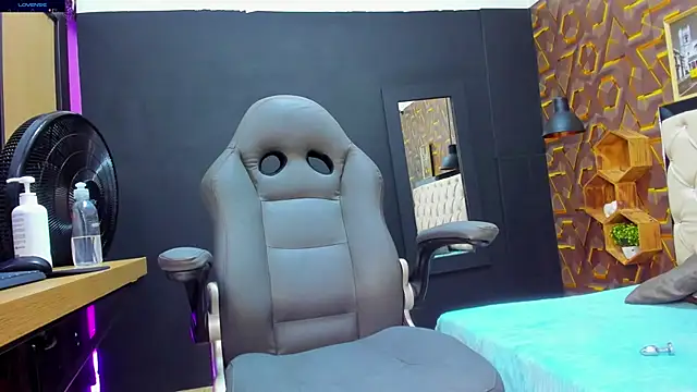 deyy madissonn online show from 01-14-25, 07:53