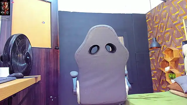 deyy madissonn online show from 03-23-25, 03:54