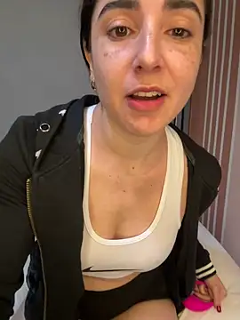 Victoria-And1 online show from 03-04-25, 01:12