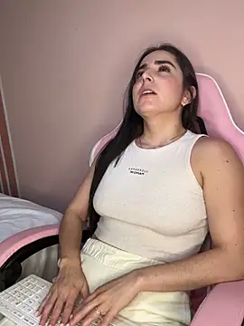 Victoria-And1 online show from 09-13-25, 01:27