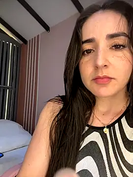 Victoria-And1 online show from 09-16-25, 01:06