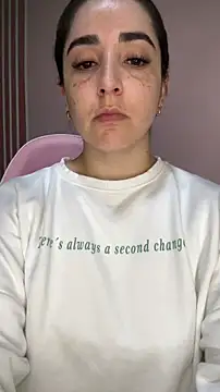 Snapshot of Victoria-And1 chatting on 01-09-26, 02:36 Victoria-And1 online show from 01-09-26, 02:36