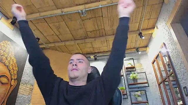 JordanThompson  online show from 03-19-25, 07:38
