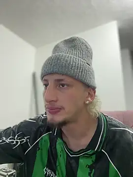 Snapshot of Scott_sex7 chatting on 02-25-26, 03:49 Scott sex7 online show from 02-25-26, 03:49