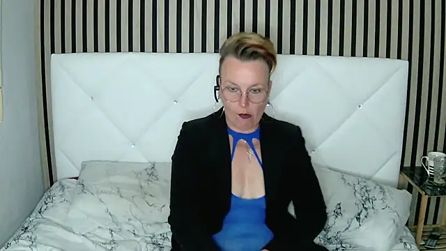 xxNoeliaxx online show from 01-25-25, 11:13