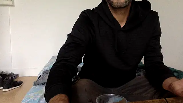 molozeb online show from 10-08-25, 08:34