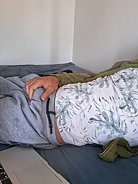 molozeb online show from 10-15-25, 06:57