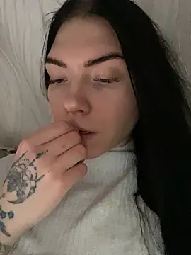 Snapshot of Lisaaa_Alisa chatting on 02-10-25, 10:09 Lisaaa Alisa online show from 02-10-25, 10:09