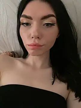 Snapshot of Lisaaa_Alisa chatting on 02-15-25, 10:11 Lisaaa Alisa online show from 02-15-25, 10:11
