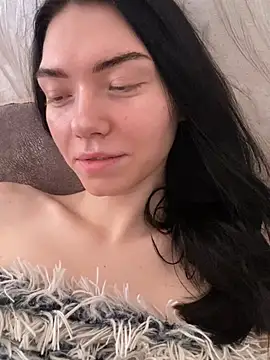 Snapshot of Lisaaa_Alisa chatting on 02-18-25, 03:21 Lisaaa Alisa online show from 02-18-25, 03:21