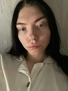 Snapshot of Lisaaa_Alisa chatting on 03-06-25, 07:43 Lisaaa Alisa online show from 03-06-25, 07:43