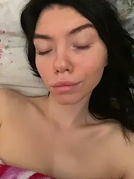 Snapshot of Lisaaa_Alisa chatting on 09-15-25, 04:12 Lisaaa Alisa online show from 09-15-25, 04:12