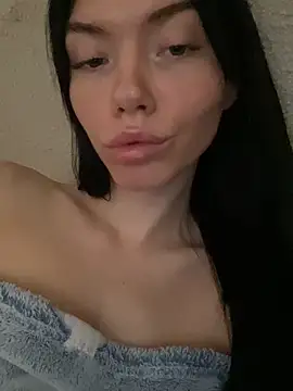 Snapshot of Lisaaa_Alisa chatting on 09-16-25, 09:10 Lisaaa Alisa online show from 09-16-25, 09:10