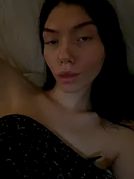 Snapshot of Lisaaa_Alisa chatting on 09-29-25, 04:39 Lisaaa Alisa online show from 09-29-25, 04:39