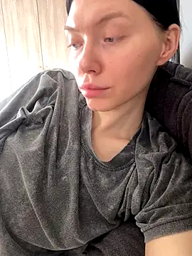 Lisaaa Alisa online show from 12-14-25, 06:52