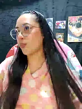 Janna mnt online show from 12-29-24, 04:59