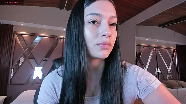 Snapshot of carina_rossi chatting on 11-24-25, 12:38 carina rossi online show from 11-24-25, 12:38