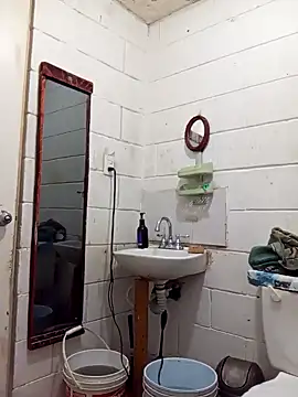 Snapshot of jordirey chatting on 01-25-25, 02:15 jordirey online show from 01-25-25, 02:15