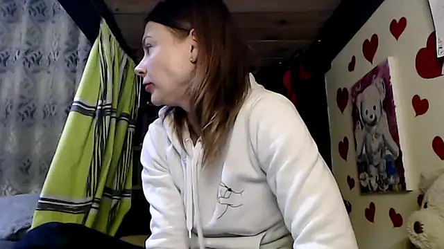 Snapshot of HarleyQuinn_69 chatting on 01-01-25, 06:38 HarleyQuinn 69 online show from 01-01-25, 06:38