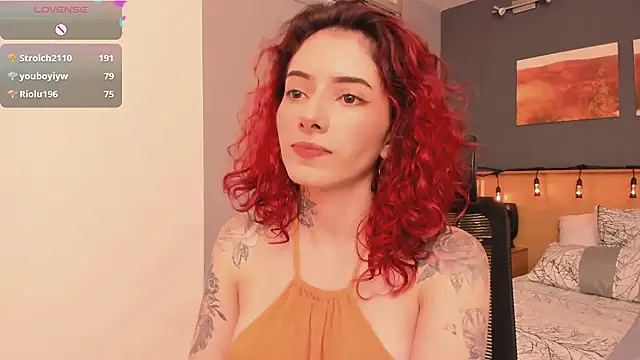 Snapshot of LiliJones_ chatting on 01-17-25, 08:44 LiliJones online show from 01-17-25, 08:44