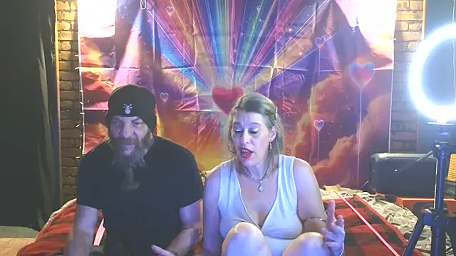 Snapshot of PropertyAndBiker chatting on 02-05-26, 12:15 PropertyAndBiker online show from 02-05-26, 12:15