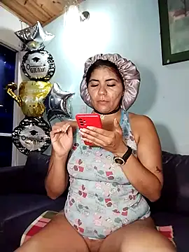 Snapshot of Luna_Dumont chatting on 02-25-25, 08:03 Luna Dumont online show from 02-25-25, 08:03