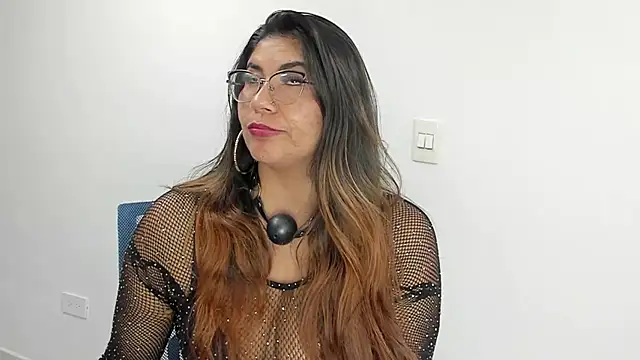 Snapshot of Luna_Dumont chatting on 03-13-25, 08:32 Luna Dumont online show from 03-13-25, 08:32