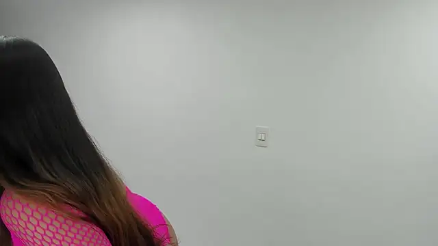 Snapshot of Luna_Dumont chatting on 03-21-25, 08:50 Luna Dumont online show from 03-21-25, 08:50