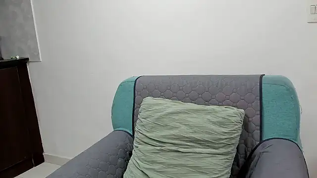 Snapshot of Luna_Dumont chatting on 09-14-25, 11:09 Luna Dumont online show from 09-14-25, 11:09