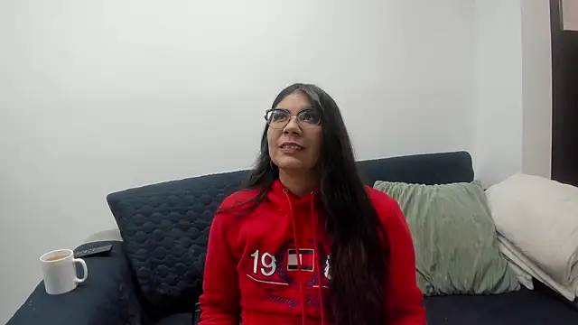 Snapshot of Luna_Dumont chatting on 09-28-25, 11:26 Luna Dumont online show from 09-28-25, 11:26